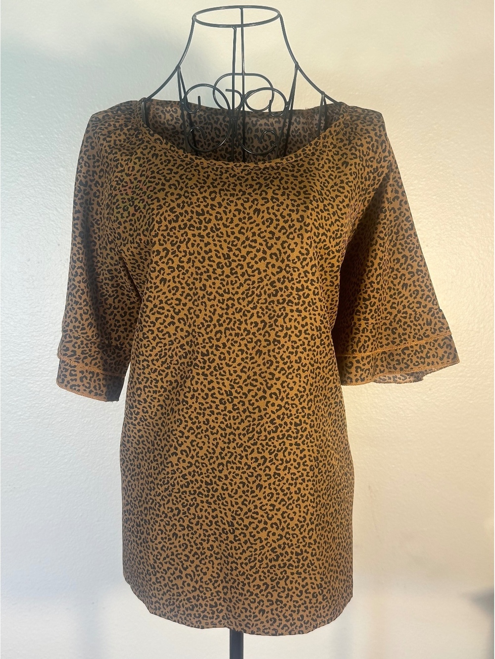 Brown Cheetah Print Flowy T-Shirt
